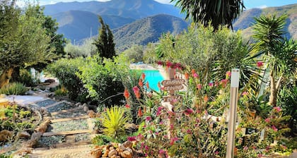 Double & Twin room Unit-Close to Caminito del Rey! in a Beautiful, Rustic Finca