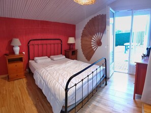 3 chambres, fer et planche à repasser, Wi-Fi