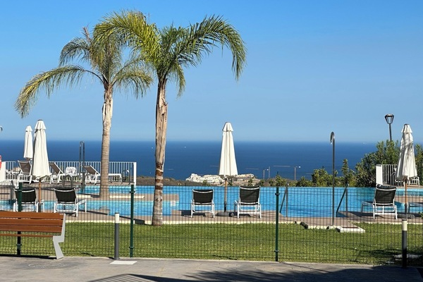 Innenpool, Außenpool