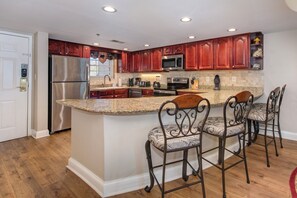 Fridge, microwave, oven, stovetop - Cozy condo near downtown with balcony and stream sounds! (Gatlinburg)