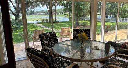 Beautiful 4/2, 3000sf home on magnificent 430 A freshwater lake, family friendly