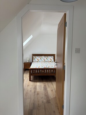 3 chambres, lit parapluie, Wi-Fi gratuit, draps fournis