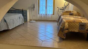 House, 2 Bedrooms, Garden View | 2 bilik tidur