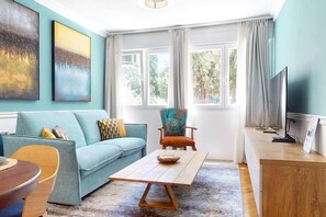 TV - Gallery Gardens Apartment (Split)