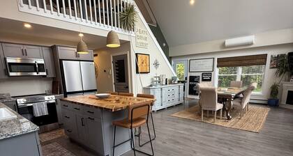 Woodland Retreat - Farm Stay- Near Acadia- HOT TUB- on other booking platform