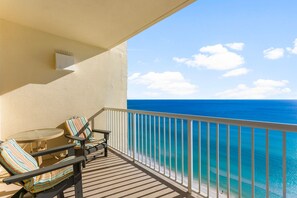 Property grounds - Majestic 2212: Gulf-View Studio with Large Balcony | Free Fun! (Panama City Beach)