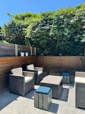 Terrace/patio - Studio Terrasse à Sainte-Maxime 2 ★ Classified as Furnished Accommodation (Sainte-Maxime)