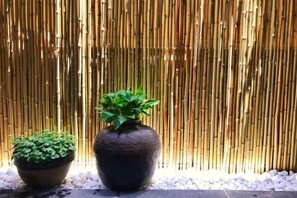 Garden - Hemuyuan Hotel (Fenghuang)