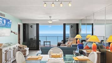 Condo, Multiple Beds, Balcony, Ocean View (Watercrest 605) | Dining