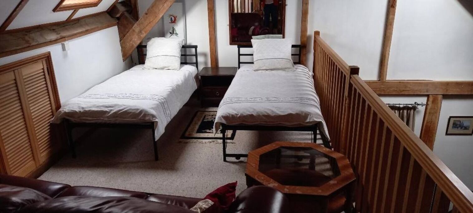 2 chambres, fer et planche à repasser, Wi-Fi gratuit, draps fournis