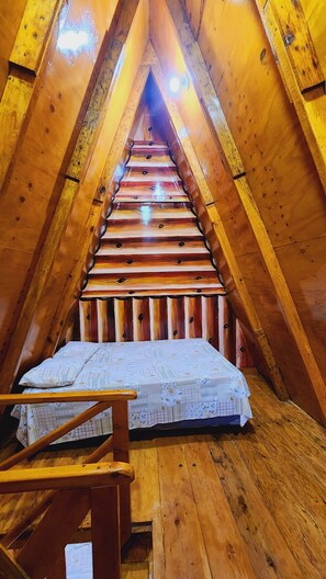 Familiehytte, balkong, fjellutsikt | 1 soverom og wi-fi (inkludert)