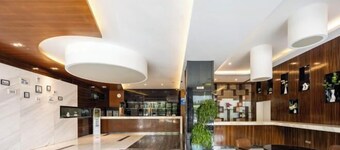 Jiajie Hotel (Haikou Fruit Market)