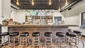 酒吧(店内)