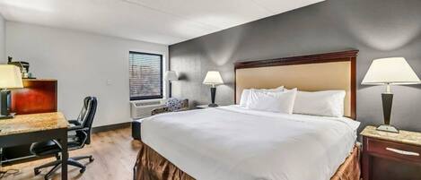 25 bedrooms, desk, iron/ironing board, WiFi