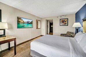 25 bedrooms, desk, iron/ironing board, WiFi