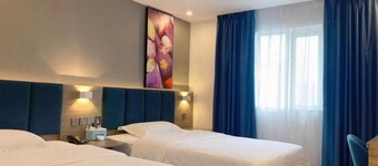 Anshun Qianbai Premium Hotel (Municipal Government Anshun Ancient City Branch)