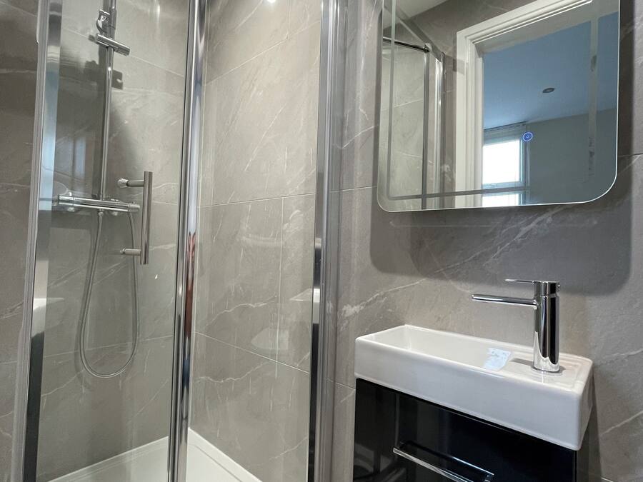 Economy Double Room, Park View | Bathroom | Hair dryer