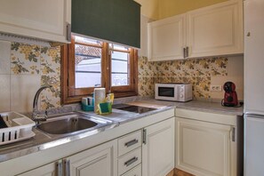 Apartment | Private kitchen | Fridge, microwave, oven, stovetop