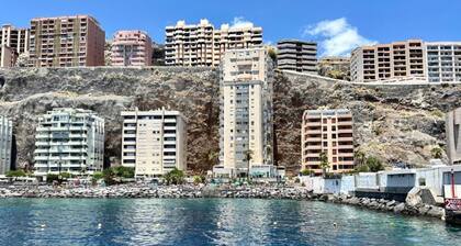 3 Bed-sleeps 5-parking-radazul Beach-sea View