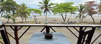 Beachfront Escape in Esterillos Centro - Pool, A/C, WiFi & Private Rooms
