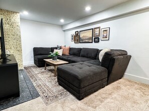 Living area - Modern Luxe 2bd Apartment Near SLC with King Bed, Backyard, And Washer/Dryer (Murray)