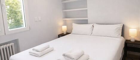 1 bedroom, free WiFi, bed sheets