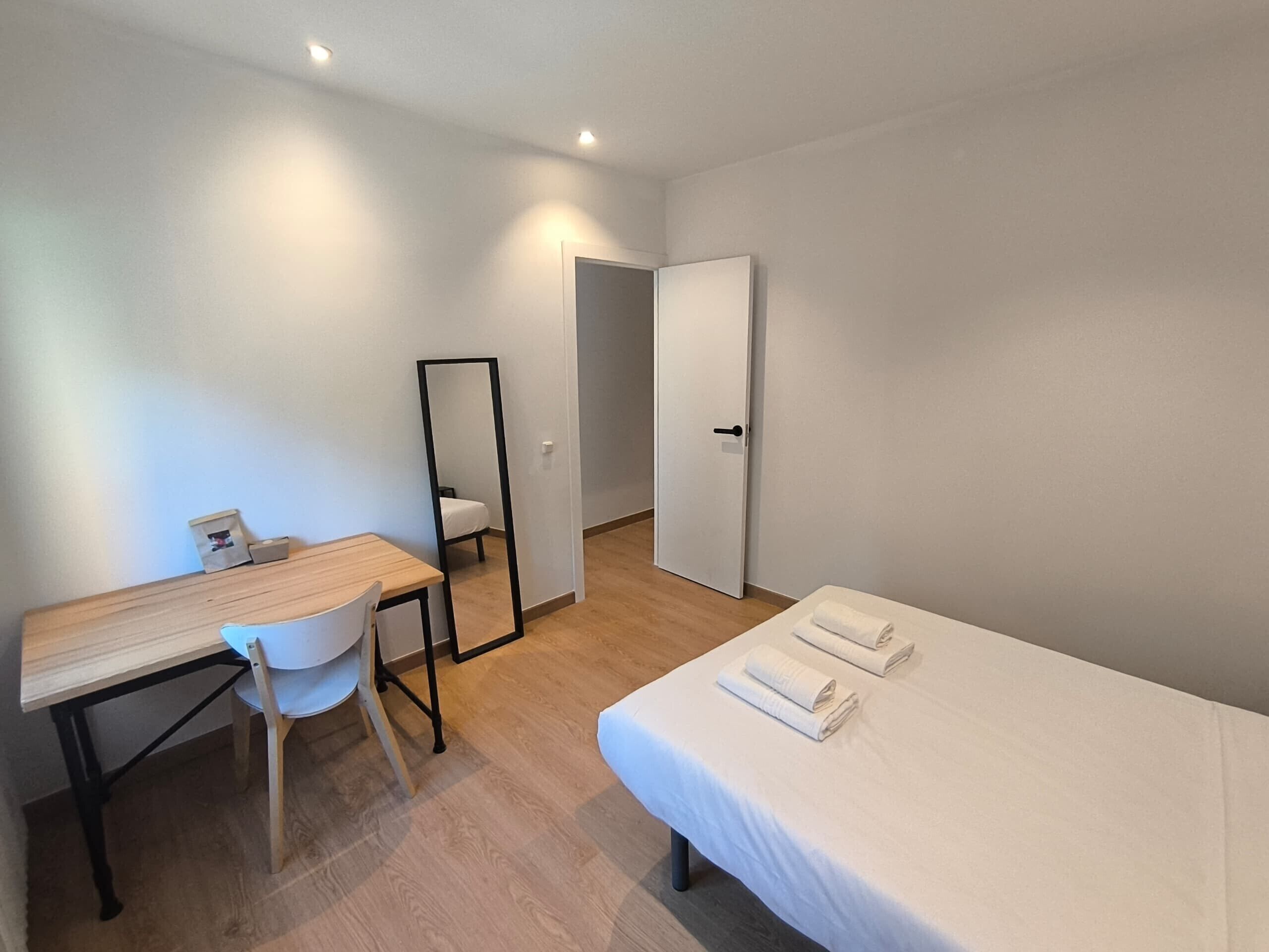 1 chambre, Wi-Fi gratuit, draps fournis