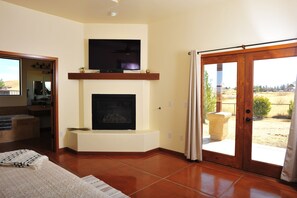 3 habitaciones, tabla de planchar con plancha y wifi gratis 