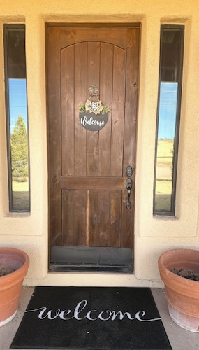 Arizona wine country getaway - spacious 3 bedroom - 2.5 bath home near wineries