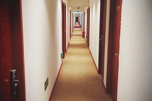 Interior - Jialu Hostel (Shanghai)