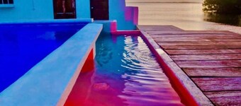 Poolside Studio by Sea, Airport, Restaurant/Casino