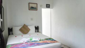 1 bedroom, in-room safe, free WiFi, bed sheets