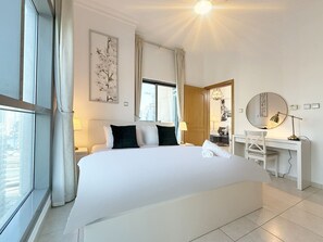 1 bedroom, iron/ironing board, free WiFi - One Bedroom Ap.  in Dubai  Marina near beach Z1911 (Dubai)