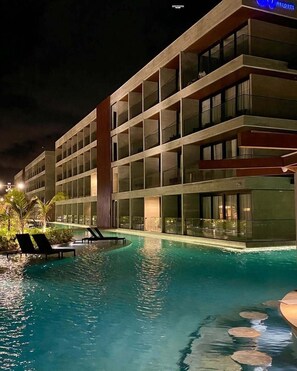 10 piscinas al aire libre