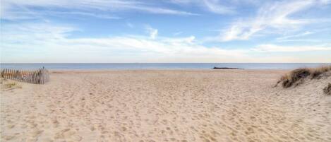 Sun-loungers, beach towels
