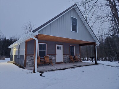 Brightstone Lake Cabin 5
