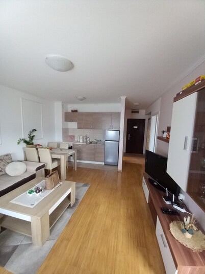 Charming 1-bedroom apartment in brilliant Doboj with WiFi, AC