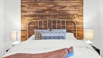 3 chambres, fer et planche Ă repasser, Wi-Fi, draps fournis