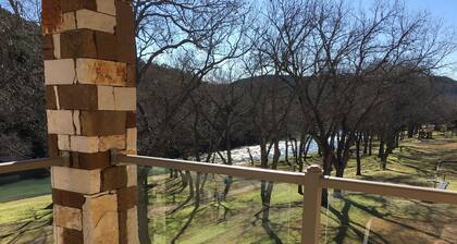 On River Time...Cozy 3-br 2-ba condo in gated complex, pool, direct river access
