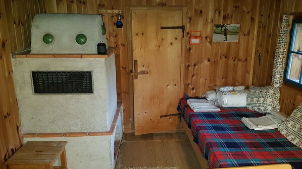 1 chambre, literie fournie