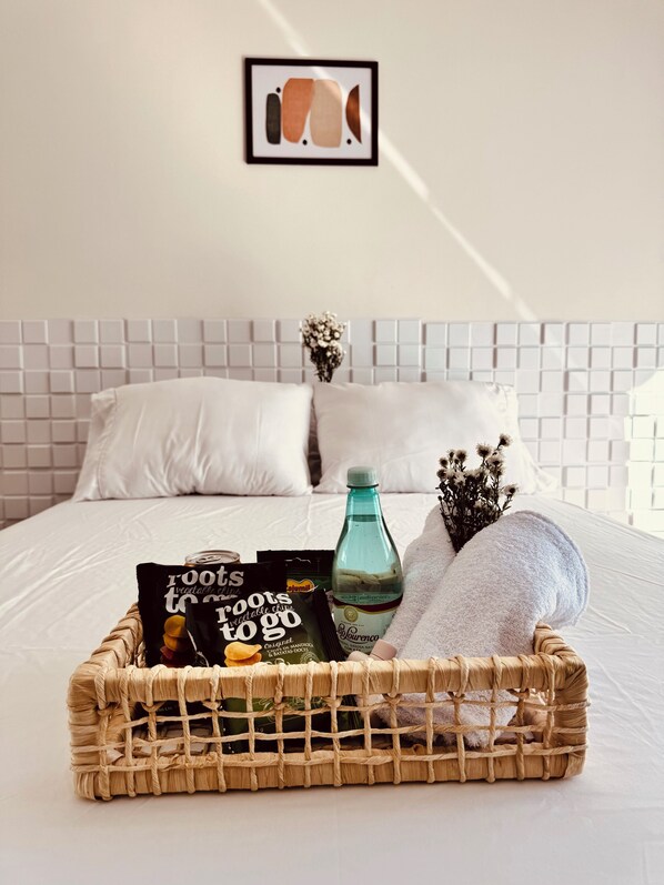 3 bedrooms, iron/ironing board, WiFi - Spacious Apartment 2 minutes from Praia do Forte, Cabo Frio (Vila Nova Cabo Frio)