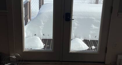 In Eustis on the Lake 10 minutes from Sugar Loaf 4 Bedroom apartment