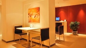 Dining - Jinjiang Inn Select (Taiyuan Pingyang Road) (Taiyuan)