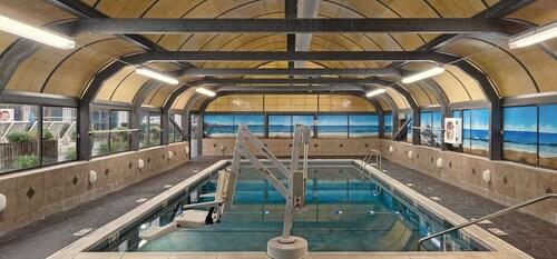 Club Wyndham Newport Onshore 2 bedrooms with 2 baths