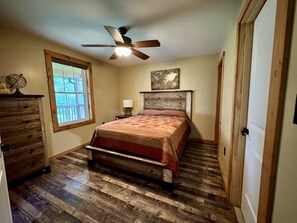 4 camere, Wi-Fi gratuito, lenzuola