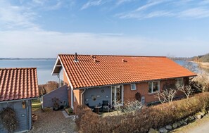 Exterior - 3 bedroom gorgeous home in Hejls (Hejls)