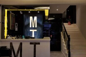 Unclassified image, 2 of 6, button - Mt Theme Hotel Shanghai (Shanghai)