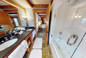 Jetted tub, hair dryer, towels, soap