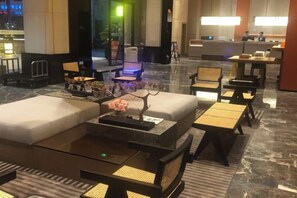 Lobby - Qionghai Changlong Hotel (Yinhai Zaliang Street) (Qionghai)