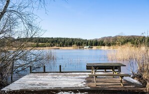 Outdoor dining - Lovely home in Nibe with lake view (Nibe)